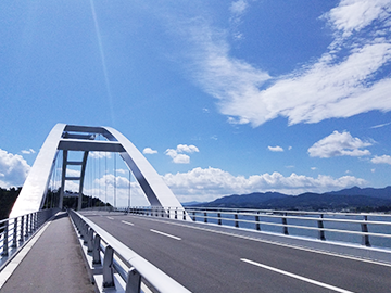 鶴亀大橋